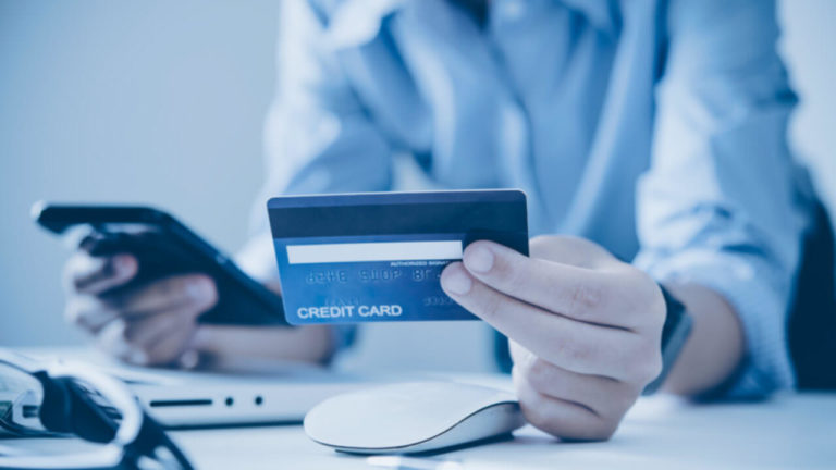 Se eu Parcelar a Fatura do Cartão de Crédito Meu Limite Volta?